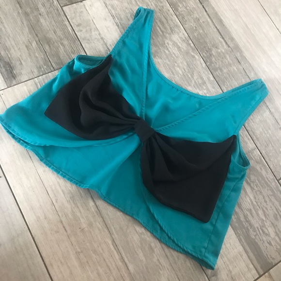 Blue Bow Back Crop Top - Picture 1 of 7